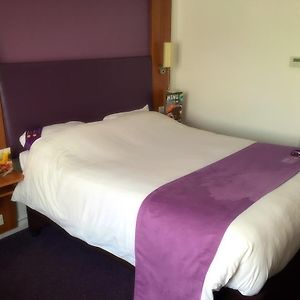 Premier Inn Bridgend Central